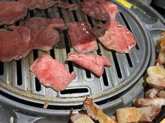 -GOGIYA·咕叽吖韩国传统烤肉店(东方新天地店)