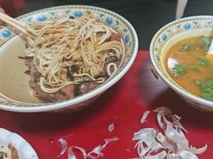 -金杨拉面王小吃面馆·牛三宝面·红烧牛肉粉