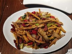 -缪氏川菜(丰盛町店)