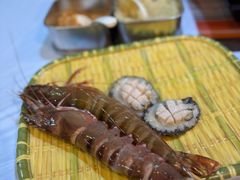 -鲜入围煮花胶鸡海鲜火锅