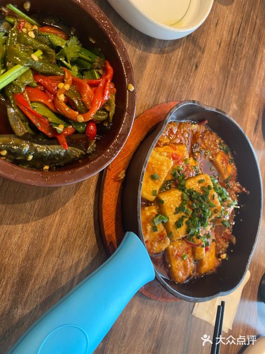 云海肴·汽锅鸡·云南代表菜(浦江欢乐颂店)图片
