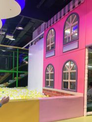 -菲菲羊乐园(临平银泰城店)