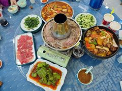 -撒拉人家.酸菜牦牛肉火锅