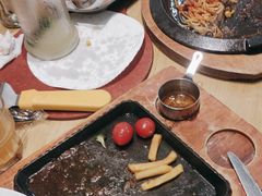 -菲滋意式休闲餐厅(北仑银泰城店)