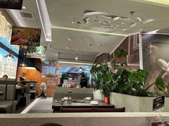 -锅飘飘·东北铁锅炖(雨花客厅店)