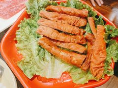 -唇辣号重庆老火锅(燕郊鑫乐汇店)