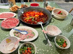 -五里关火锅(上海鑫耀·光环Live店)