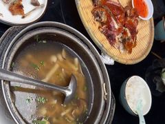 -鹅滋道(甘坑古镇店)