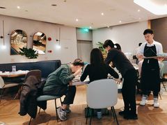 -港丽餐厅(来福士店)