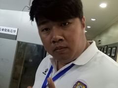 -维纳斯化妆摄影学校