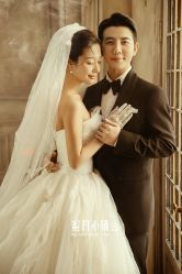 -苏菲亚婚纱摄影