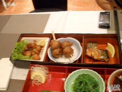 烤鸡肉、牛肉、鳗鱼-阿兹凯乐·老洋房西餐