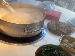 -刘少华贵州小黄牛·鲜牛肉火锅(总店)