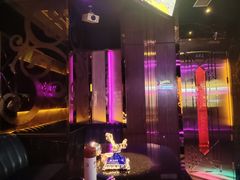 -温莎KTV(珠江路店)