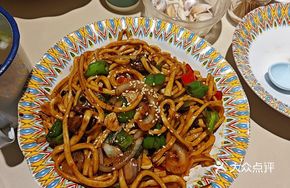 Dry-fried Hand-pulled Noodles Stir-fry