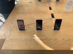 -Apple零售店(新街口店)