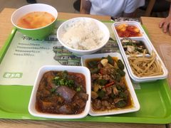 -老乡鸡(武汉江腾广场店)