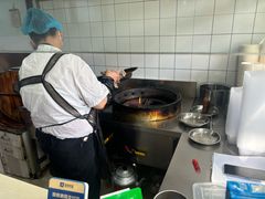 -黄阿姨锅贴大王(万航渡路店)