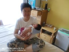 -爱月宝月嫂·育儿嫂(哈尔滨总店)