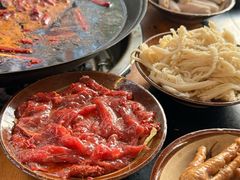 -黄潇洒老火锅(九眼桥宏济巷店)