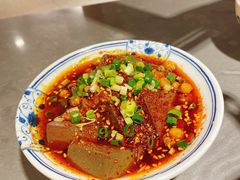 -肖四女乐山跷脚牛肉(江北星街坊店)