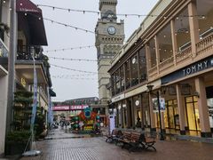 -王府井奥莱临潼小镇(临潼店)