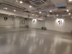 -HI dance 舞室