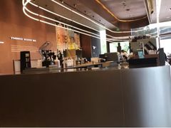 -星巴克臻选(上海虹桥新天地三店)