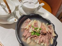 清汤爽腩-新仙清汤牛腩(铜锣湾店)