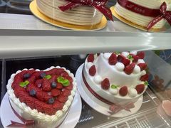 -花花卷卷·鲜食蛋糕(静安久光百货店)