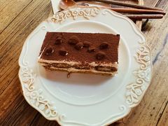 -BUND·FIVE外滩5号(天际店)