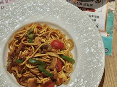 经典意式肉酱面-必胜客(烟火食堂观前店)