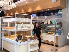 面包甜点陈列柜-奈雪的茶(东莞汇一城店)