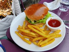 培根芝士汉堡cheeeseburger-LA  PETANQUE(泰安路店)