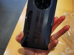 -华为授权体验店(万航渡路)