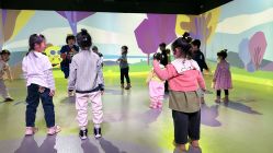 -小鸡哆哆故事屋·儿童乐园(嘉里城店)