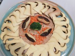 -红鼎豆捞·非遗鲍皇汤火锅(宝丰路店)