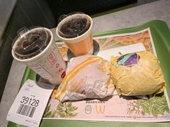 -麦当劳(静安寺店)