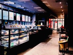 -星巴克臻选(南京金茂览秀城店)