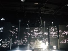 -星尘艺术空间