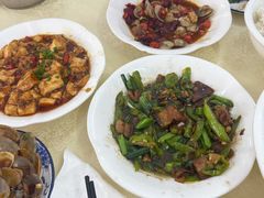 -湘里湘亲饭店(闸坡店)