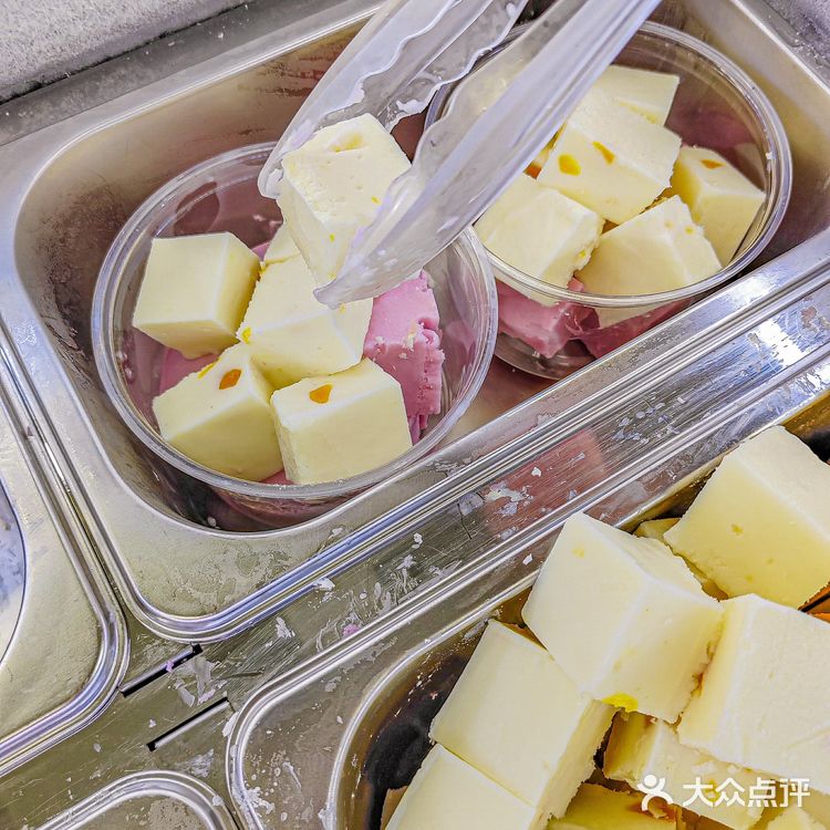 在鞍山，也有港风港味的洪瑞珍同款三明治了