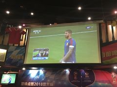 -皇冠自酿啤酒坊(中国红街5号楼店)