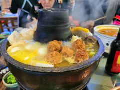 布衣暖锅-水煮三国·川鲁江湖菜(香山店)