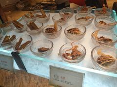 -半岛翡丽海鲜自助餐厅(观风亭店)