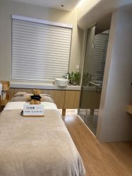 -AGE LOCK 锁龄美肌