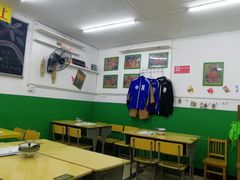 大堂-做了不起的80后