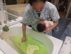 -卓玥国际月子会所(罗山路店)