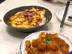 牛叉滑蛋饭-石板街港澳冰室(天环店)
