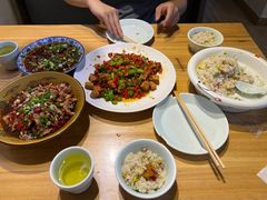 -自贡盐帮菜·玩辣餐厅(樱花园西街店)